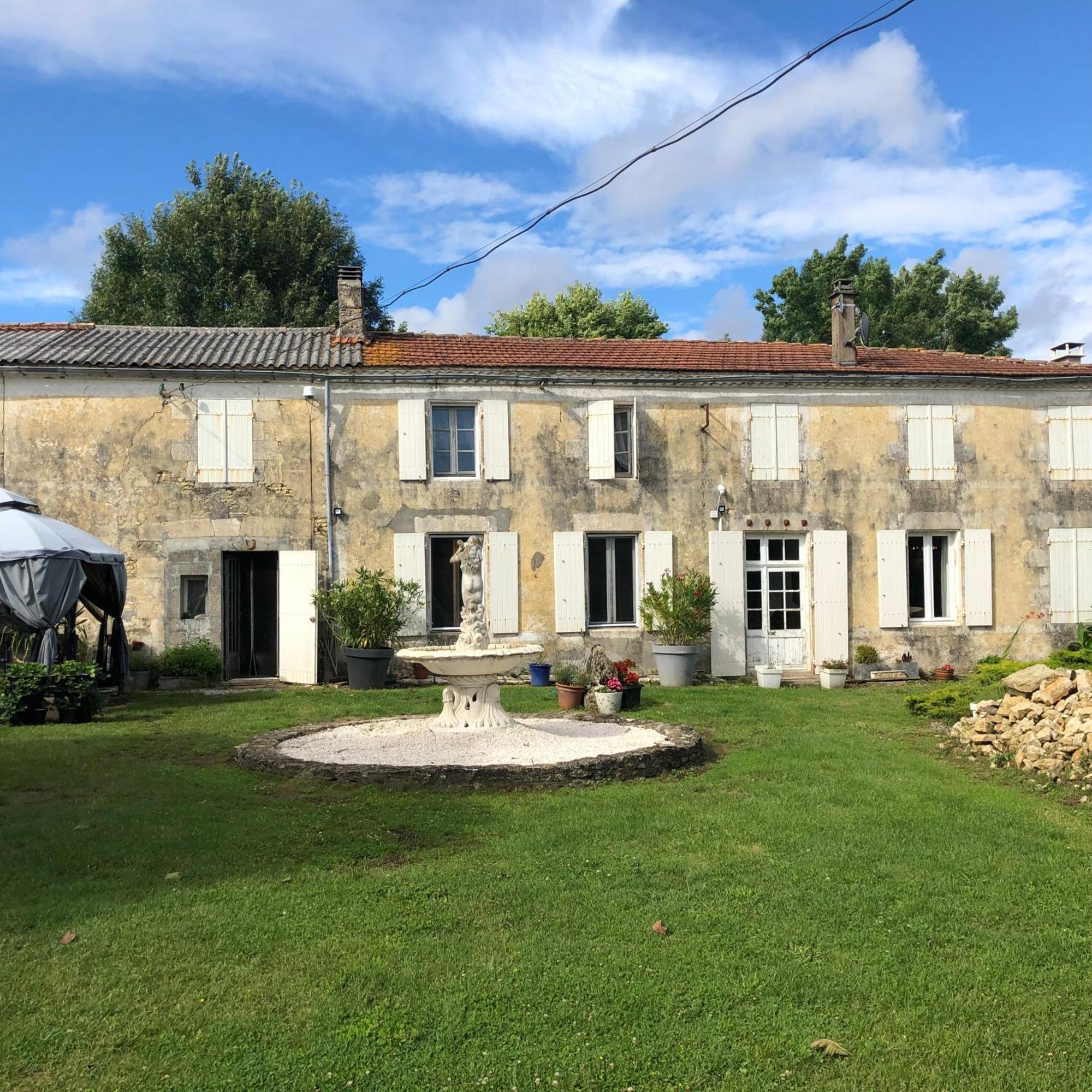 Bed and Breakfast Les Geais Saint-Pierre-la-Noue Exterior foto